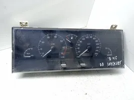 Renault Safrane Compteur de vitesse tableau de bord 7700839974h
