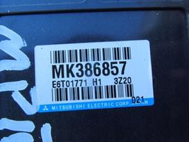 Mitsubishi Pajero Unité de commande, module ECU de moteur MK386857