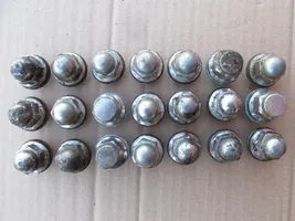 Mitsubishi Pajero Sport I Nuts/bolts 