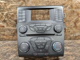 Ford Fusion II Panel / Radioodtwarzacz CD/DVD/GPS HS7T18E243KD
