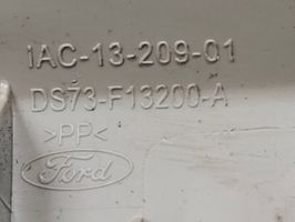 Ford Fusion II Priekinio slenksčio apdaila (vidinė) DS73F13200A