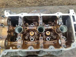 Cadillac SRX Culata del motor 12581596
