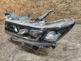 Toyota Land Cruiser (J150) Lampa przednia 8990760030