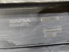 Dacia Logan I Takalokasuojan muotolista 8200570225