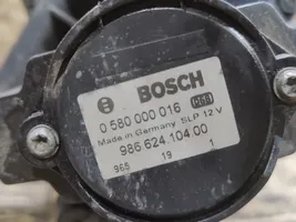 Porsche Boxster 986 Bomba de aire secundaria 98662410400