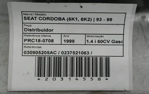 Seat Cordoba (6K) Aparat / Rozdzielacz zapłonu 