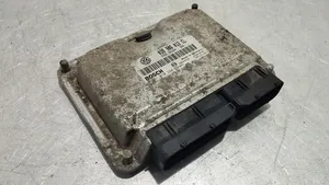 Skoda Octavia Mk1 (1U) Calculateur moteur ECU 