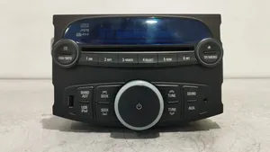 Chevrolet Spark Panel / Radioodtwarzacz CD/DVD/GPS 