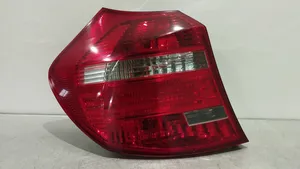 BMW 1 E81 E87 Lampy tylnej klapy bagażnika 