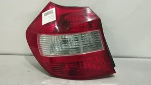 BMW 1 E81 E87 Lampy tylnej klapy bagażnika 