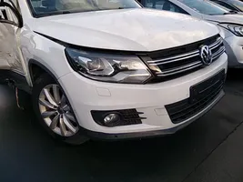 Volkswagen Tiguan Couvercle, capot moteur 