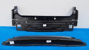 Audi A3 8Y Traversa di supporto paraurti posteriore 8Y4813331