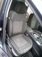 Peugeot 3008 I Etumatkustajan istuin 