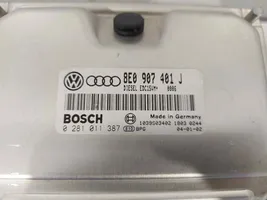 Audi A4 S4 B6 8E 8H Sterownik / Moduł ECU 8E0907401J