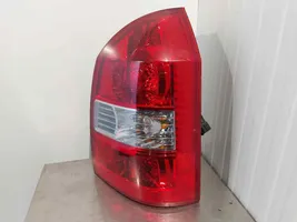 Hyundai Tucson JM Aizmugurējais lukturis virsbūvē 924022E010