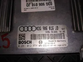 Audi A4 S4 B6 8E 8H Блок управления двигателя 03G906016JD