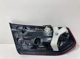 Mercedes-Benz GLE (W166 - C292) Luci posteriori del portellone del bagagliaio A2929064400