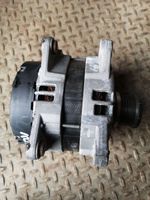 Audi A5 8T 8F Generatore/alternatore 04L903017E