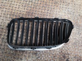 BMW 5 F10 F11 Front bumper upper radiator grill 7200728