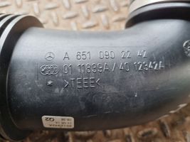 Mercedes-Benz A W176 Turboahtimen ilmanoton letku A6510902242