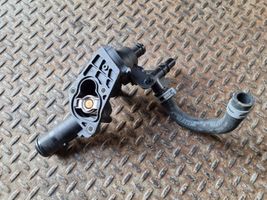 Mercedes-Benz A W176 Boîtier de thermostat / thermostat 110602770R