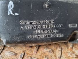 Mercedes-Benz A W176 Wygłuszenie / Pianka błotnika przedniego A1768890100