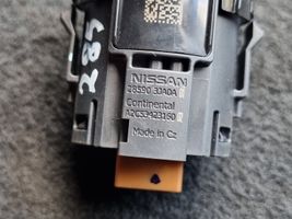 Nissan X-Trail T32 Engine start stop button switch 285903JA0A