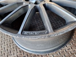 Mercedes-Benz A W176 R18-alumiinivanne A1764010200