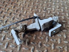 Audi A5 8T 8F Kit de charnières de porte avant 8K0831401E