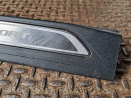 Jaguar XE Copertura del rivestimento del sottoporta anteriore GX7M13200CA