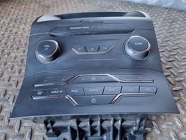 Ford Galaxy Ilmastoinnin ohjainlaite EM2T18E245AAN