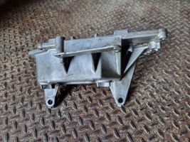 Nissan Juke I F15 Gearbox mounting bracket 