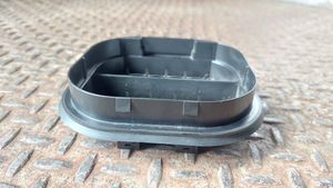 Buick Encore I Quarter panel pressure vent 13502348