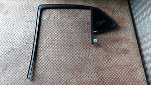 Buick Encore I Rear vent window glass 3828