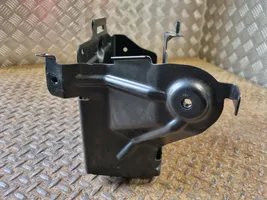 BMW 3 G20 G21 Staffa di montaggio della batteria 6832935