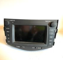 Toyota RAV 4 (XA30) Panel / Radioodtwarzacz CD/DVD/GPS 8611360V660