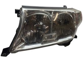 Toyota Land Cruiser (J200) Faro delantero/faro principal 8117060C80