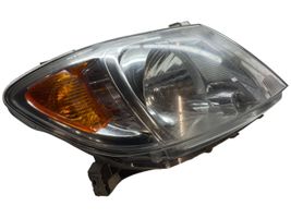 Toyota Hilux (AN10, AN20, AN30) Lampa przednia 811100K070