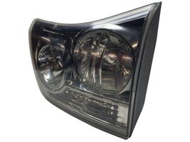 Lexus RX 300 Lampy tylnej klapy bagażnika 8158148050