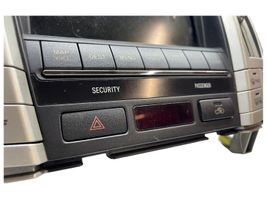 Lexus RX 300 Panel / Radioodtwarzacz CD/DVD/GPS 8611048260