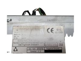 Toyota RAV 4 (XA30) Panel / Radioodtwarzacz CD/DVD/GPS FA081155