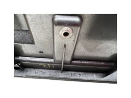Toyota Land Cruiser (J120) Moldura del interruptor de la ventana de la puerta derecha 7427160160