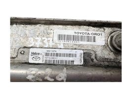 Toyota Avensis T270 Mocowanie / uchwyt filtra oleju 157100R011