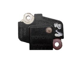 Toyota Land Cruiser (J200) Misuratore di portata d'aria 2220451010