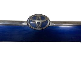 Toyota Avensis T270 Copertura del rivestimento bagagliaio/baule 7681105140