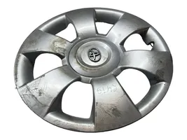 Toyota Yaris R15 wheel hub/cap/trim 