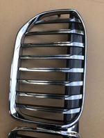 BMW 7 G11 G12 Maskownica / Grill / Atrapa górna chłodnicy 51138494817