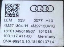 Audi Q7 4M Vaihteenvalitsimen verhoilu 4M2713041G