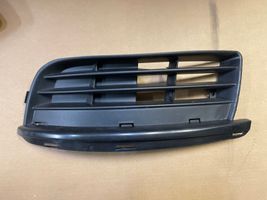 Volkswagen Golf V Mascherina/griglia fendinebbia anteriore 1K0853665