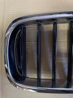 BMW 5 G30 G31 Grille de calandre avant 51137383519